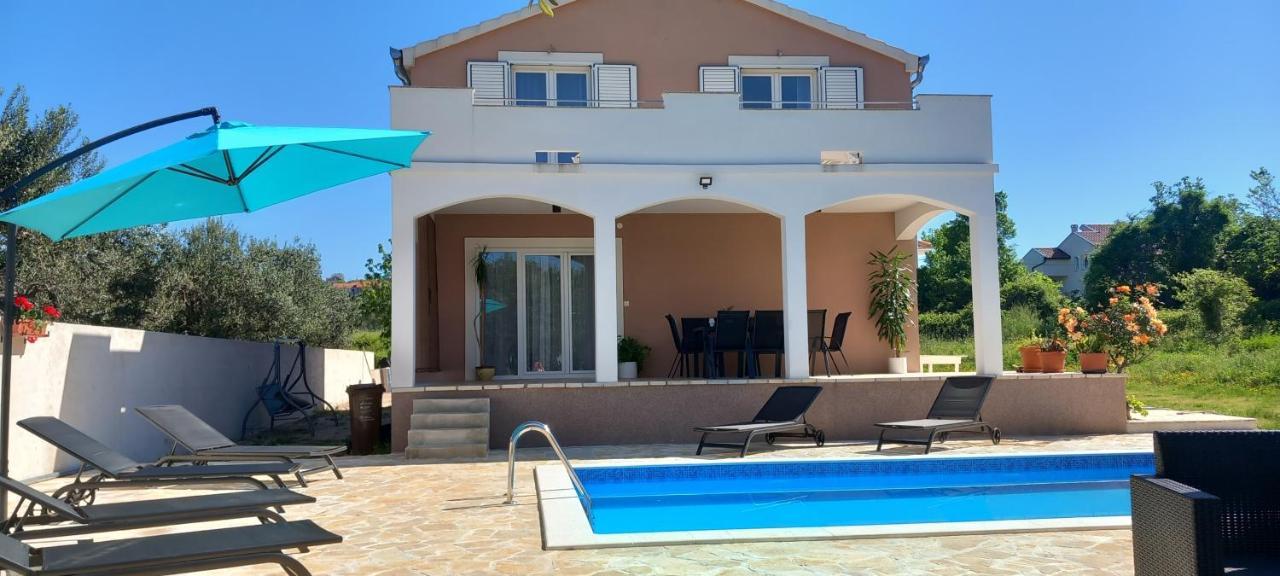 Vila Leggiero Benkovac Exteriér fotografie