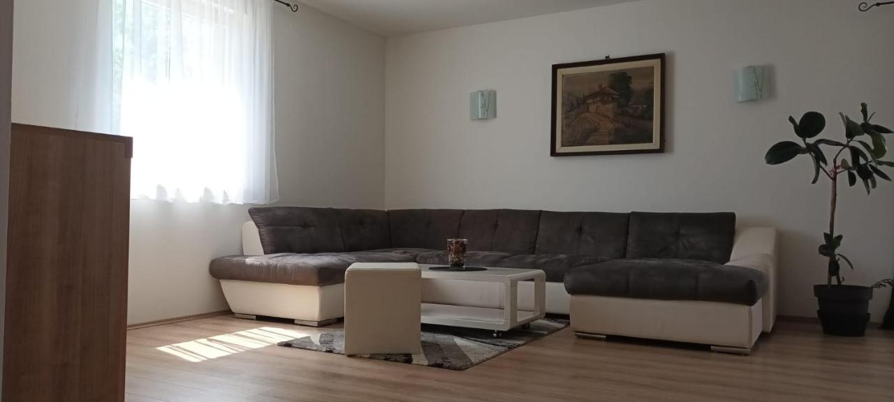 Vila Leggiero Benkovac Exteriér fotografie