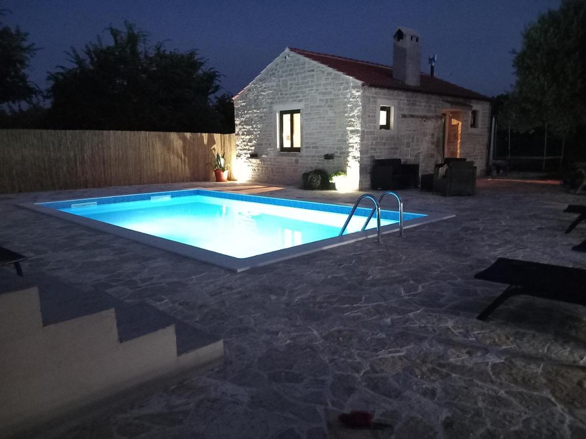 Vila Leggiero Benkovac Exteriér fotografie